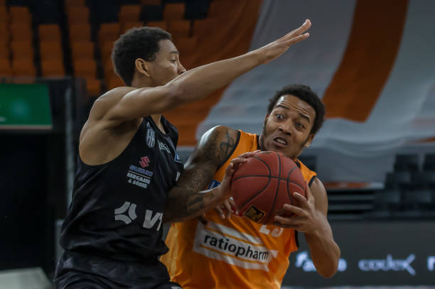 雄选择上更 雄选择上更