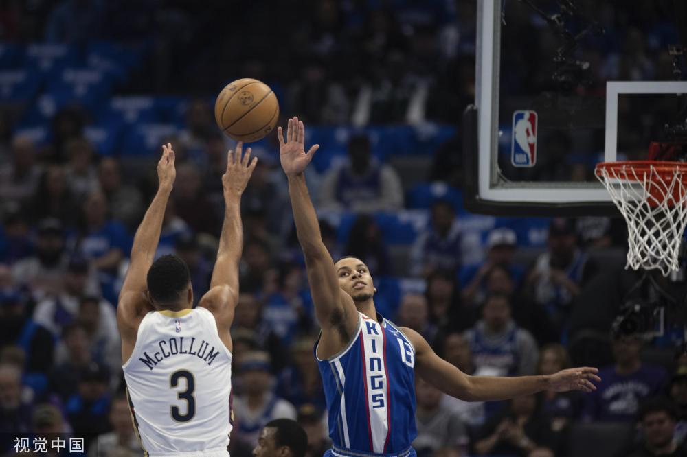 以爱德华兹 以爱德华兹